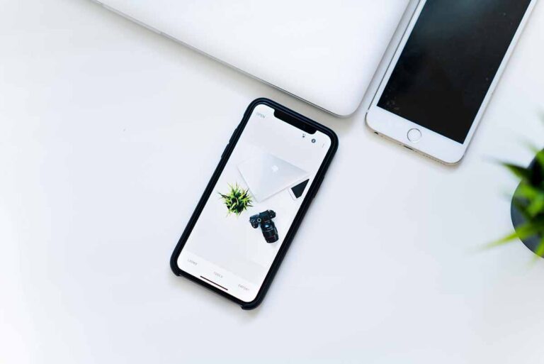 3 Tips to Master Instagram Flatlays using iPhone